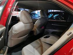 تۆیۆتا کامری